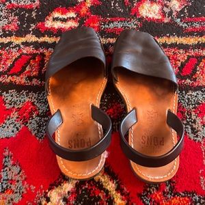 Pons Avarcas Sandals Black Leather